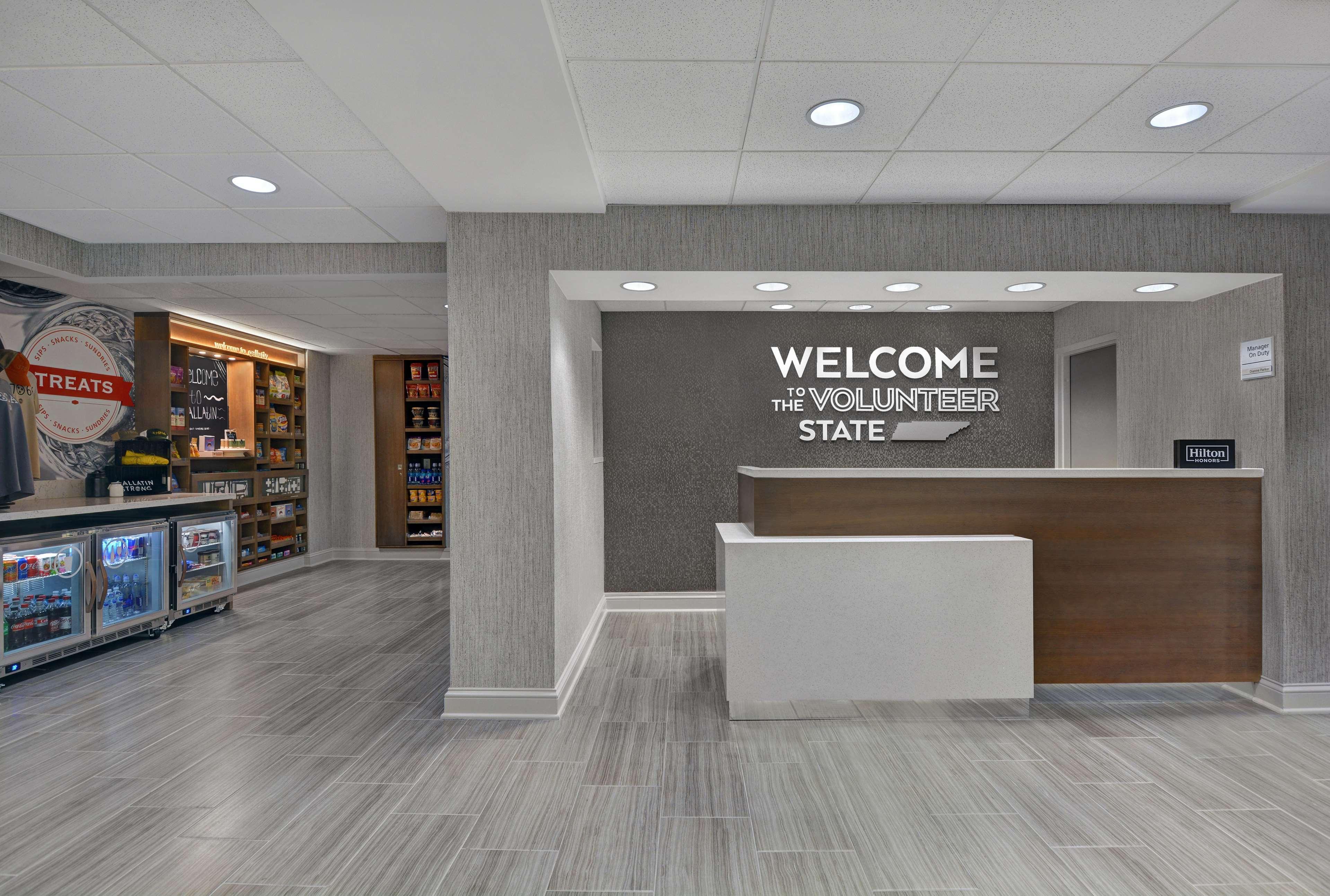 Hampton Inn Gallatin Exterior photo
